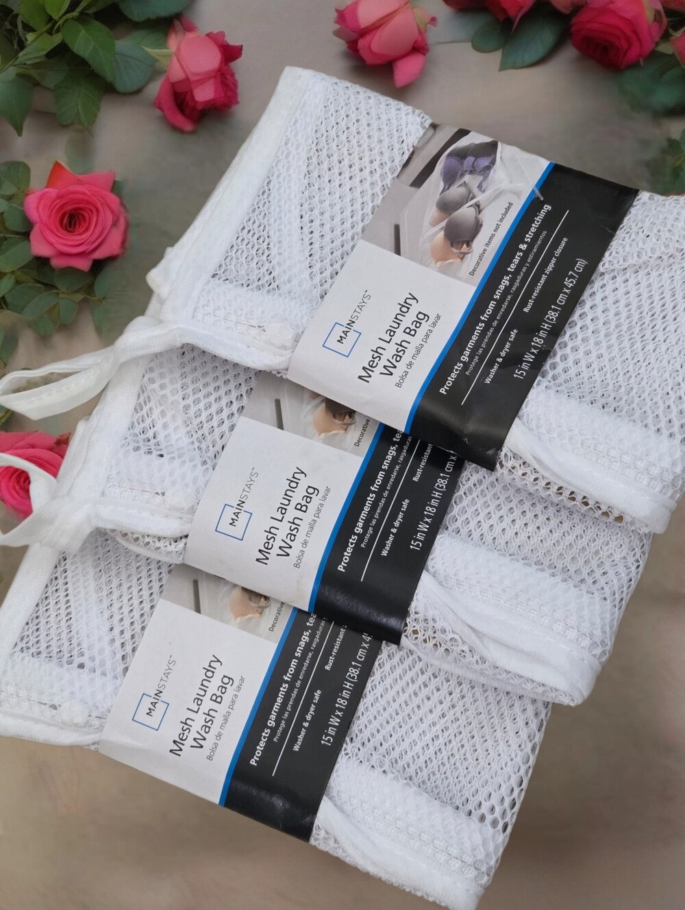 MAINSTAYS Mesh Laundry Wash Bag Set of 3 garment protection